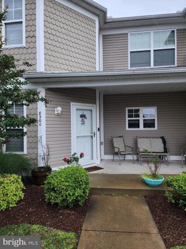 Photo of 37484 Pettinaro Drive 8300