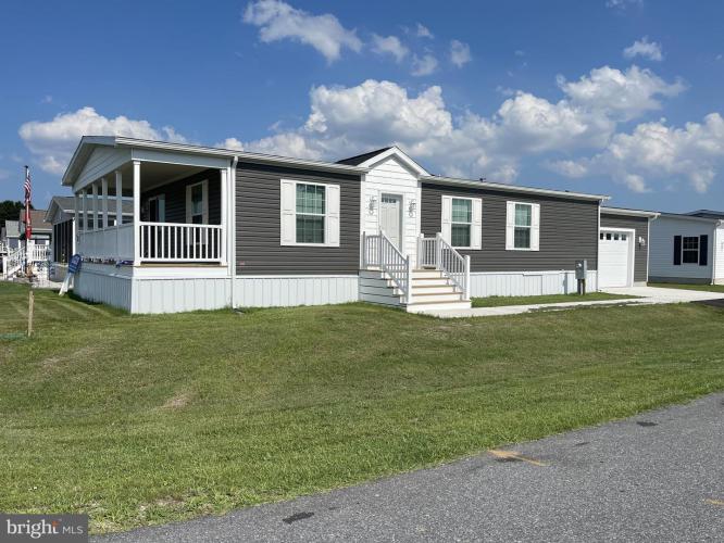 Photo of 2 Folkstone Lane