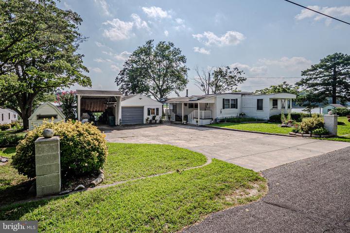 Photo of 28050 Possum Point Road