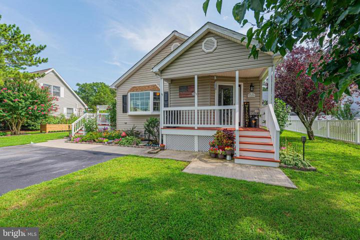 Photo of 38280 Clover Lane, Frankford DE