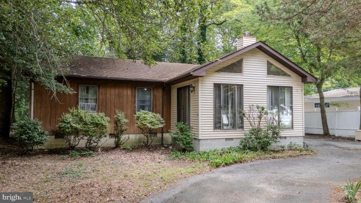 Photo of 22915 Angola Road, Lewes DE