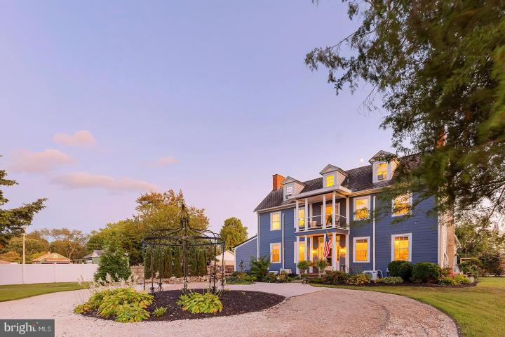 Photo of 205 Fisher Avenue