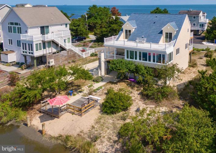 Photo of 2813 S S Bayshore Drive Drive