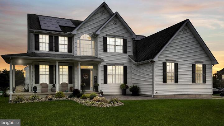 Photo of 26 E Green Lane