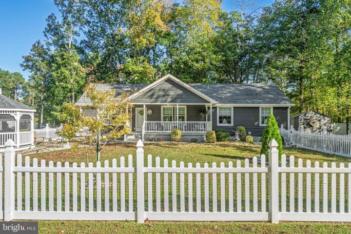 Photo of 37709 Hickory Street