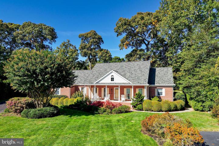 Photo of 12 Black Walnut Court