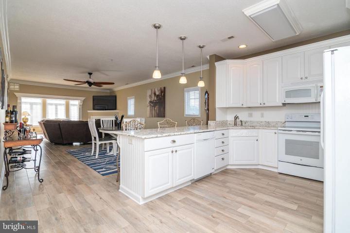 Photo of 34383 Summerlyn Drive 115