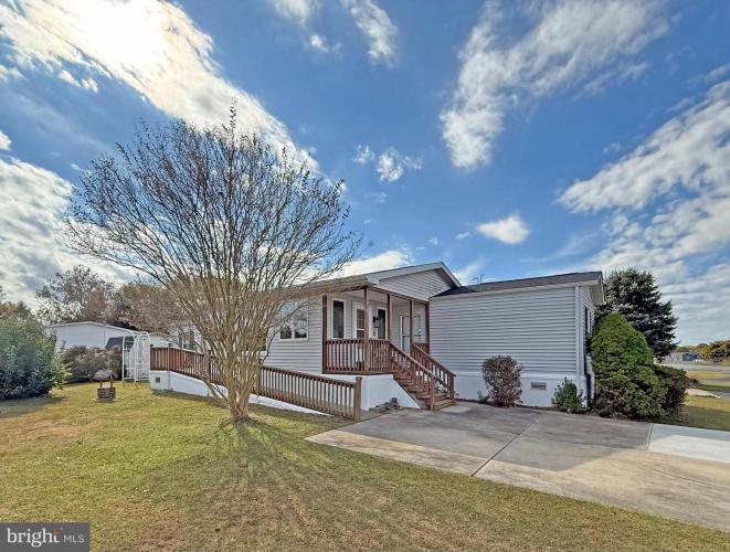 Photo of 1 Andover Lane B16