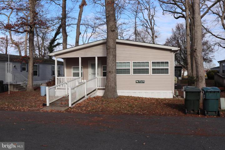 Photo of 37630 W Shady Drive
