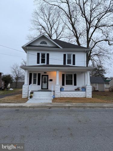 Photo of 402 N 2nd Street