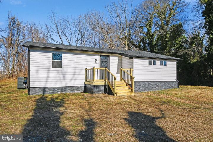 Photo of 405 Park Lane