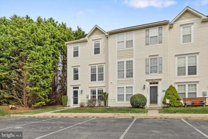 Photo of 38151 Greenport Lane