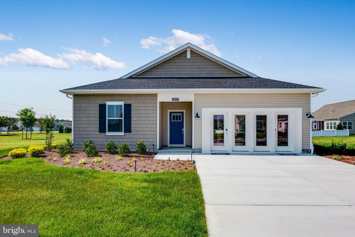 Photo of 28195 Kingsbury Lane