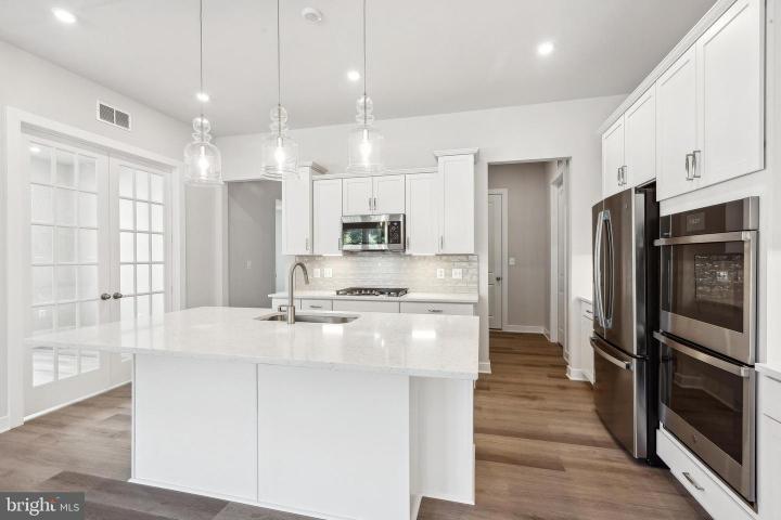 Photo of 33710 Hilltop Boulevard