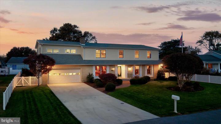 Photo of 303 Salisbury