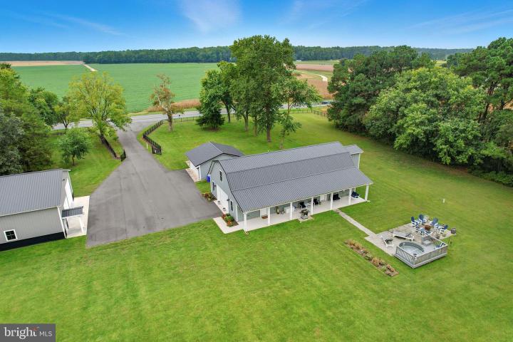 Photo of 10463 Beach Highway