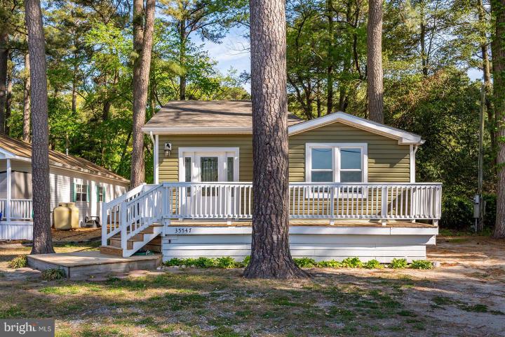 Photo of 35547 E Harbor Drive