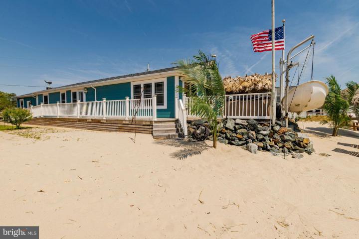 Photo of 35732 E River Drive