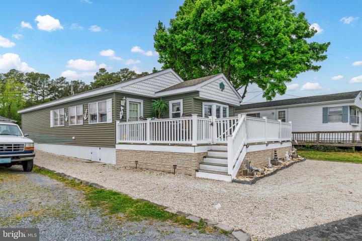 Photo of 35411 W River Drive