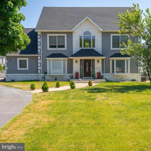 Photo of 23436 Country Living Road