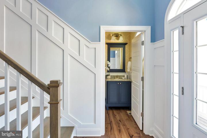 Photo of 20400 Honeysuckle Drive
