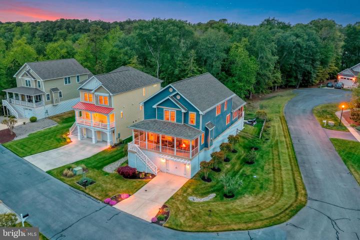 Photo of 39039 Jay Bird Street