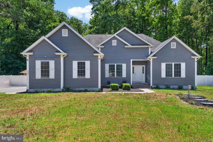 Photo of 5487 Foxshire Drive