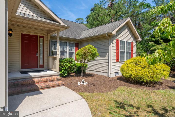 Photo of 23590 Holly Circle