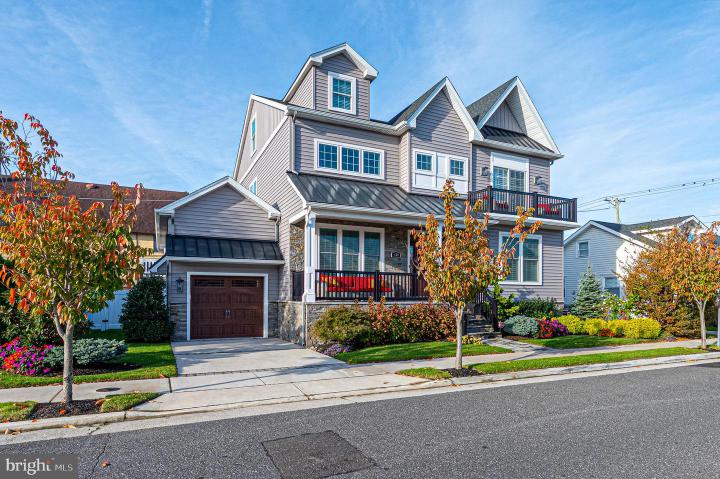 Photo of 420 N Delavan Avenue, Margate City NJ