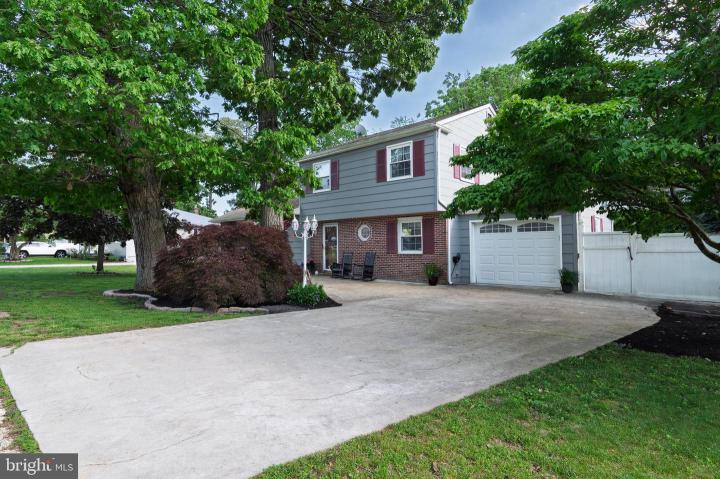 Photo of 6 Holly Drive, Northfield NJ