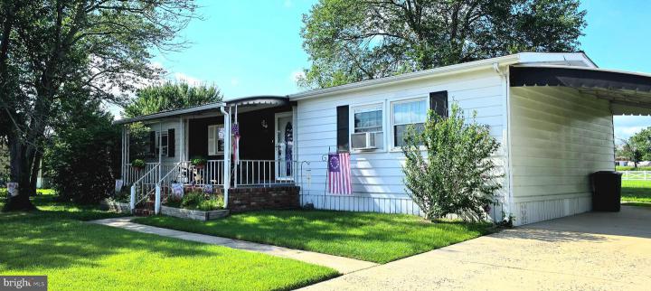 Photo of 100 Country Lane 100, Buena NJ