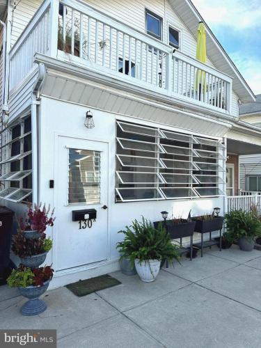 Photo of 130 N Harvard Avenue A, Ventnor City NJ