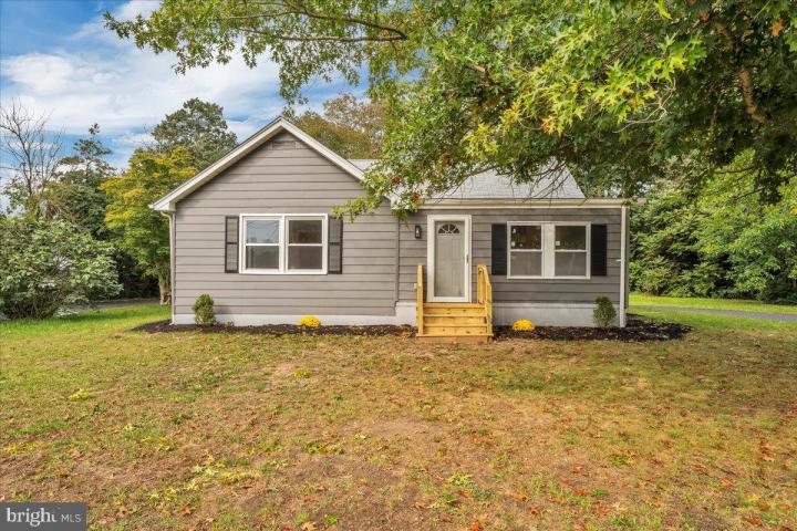 Photo of 104 N West Avenue, Minotola NJ