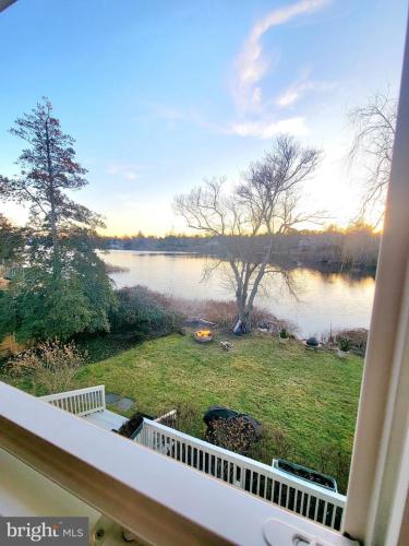 Photo of 2 Lake Drive, Linwood NJ
