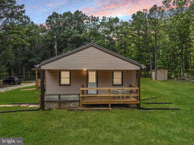 Photo of 400 10th Avenue