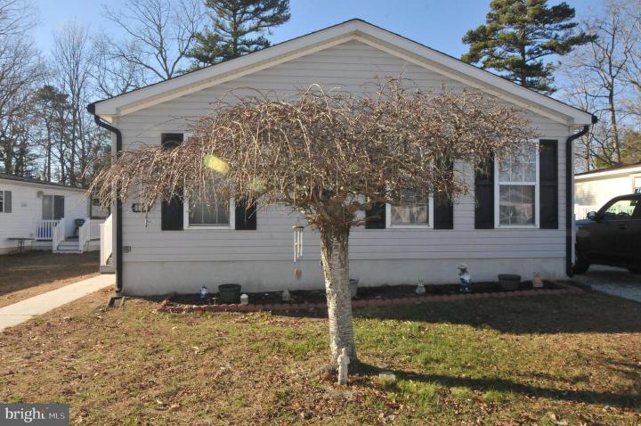 Photo of 42 Dogwood Lane, Mays Landing NJ