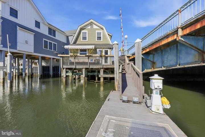 Photo of 104 N Derby Avenue, Ventnor City NJ