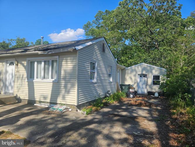 Photo of 308 Sherwood Drive