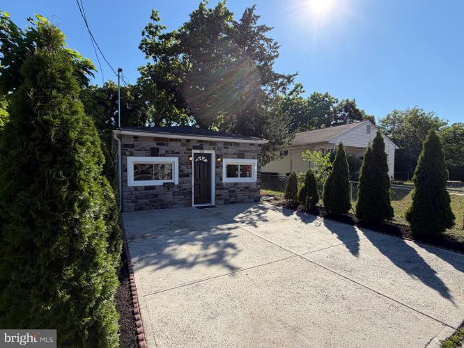 Photo of 311 Fernwood Avenue, Pleasantville NJ