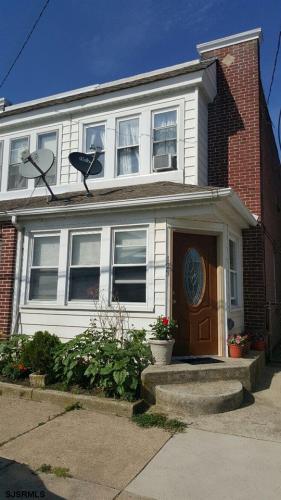 Photo of 123 N New Haven Ave, Ventnor NJ