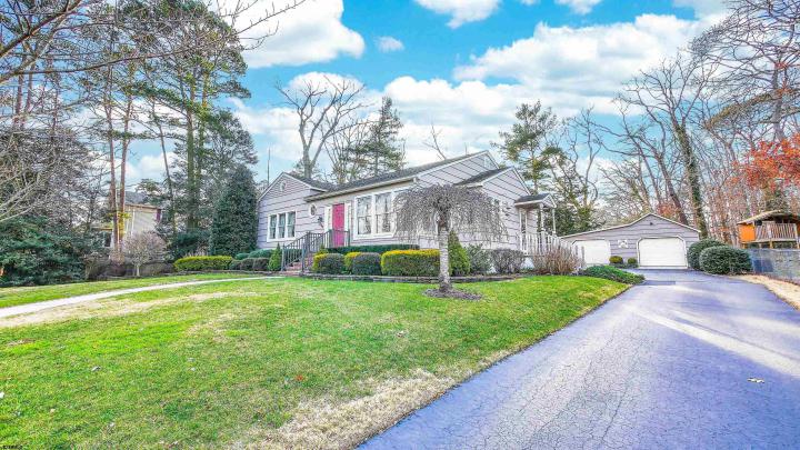 Photo of 805 Bayview Dr, Absecon NJ