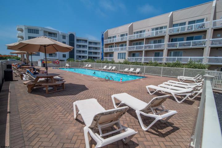 Photo of 323 44th Street S, Brigantine NJ