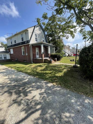 Photo of 1511 Madison Avenue, Venice Park NJ