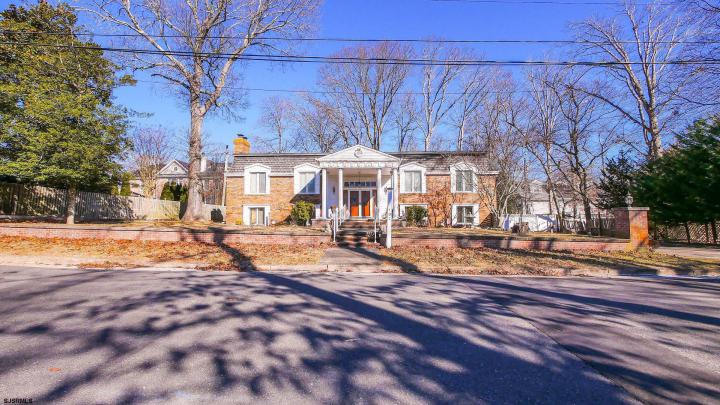 Photo of 102 Morris Avenue