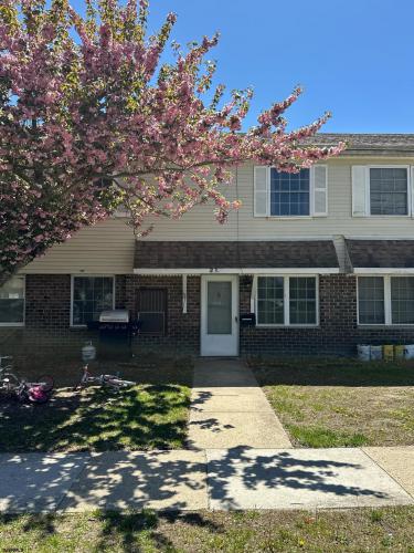 Photo of 720 S New Road Apartment 2l, Absecon NJ