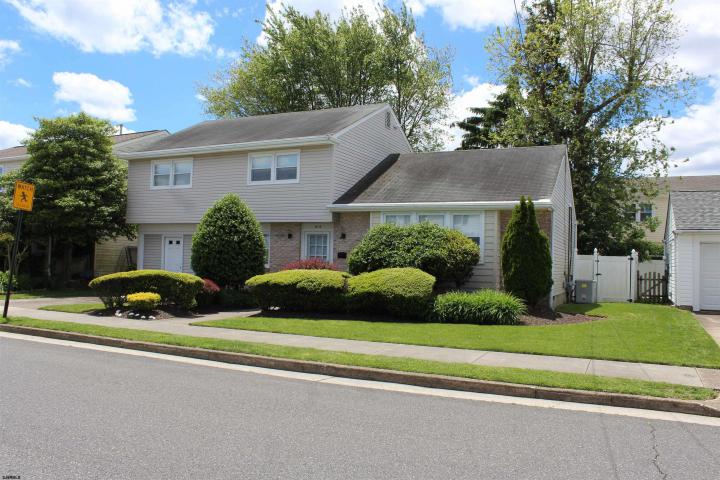 Photo of 614 N Delavan Avenue, Margate NJ