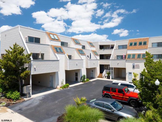 Photo of 11 S Adams Avenue