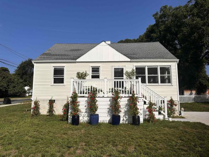 Photo of 29 E Pierson Avenue, Somers Point NJ