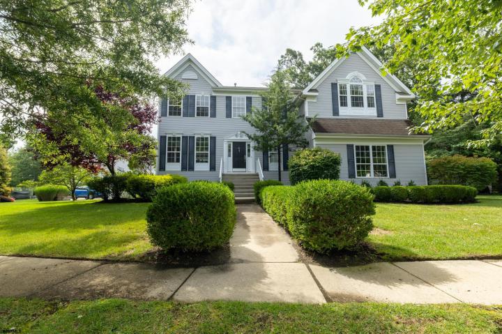 Photo of 4 Raina Drive, Northfield NJ