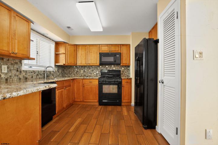 Photo of 1 Seaside Court